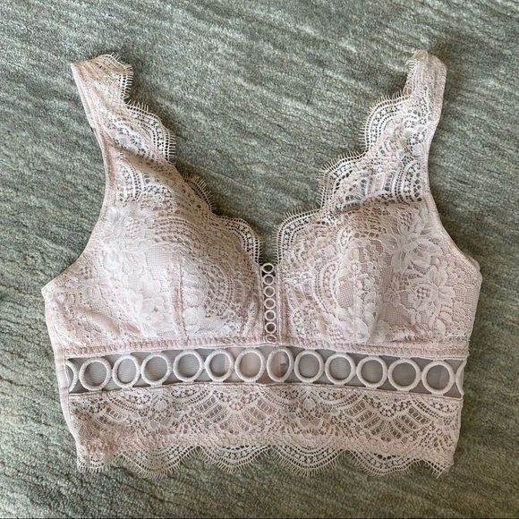 Lace Bralette with Mesh Detail 💞 - Picture 1 of 3